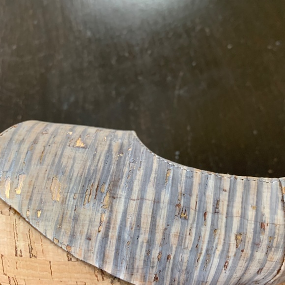 Can Eli‎  cork heel platform shoes. Worn once for 30 minutes in the house only - Picture 3 of 7